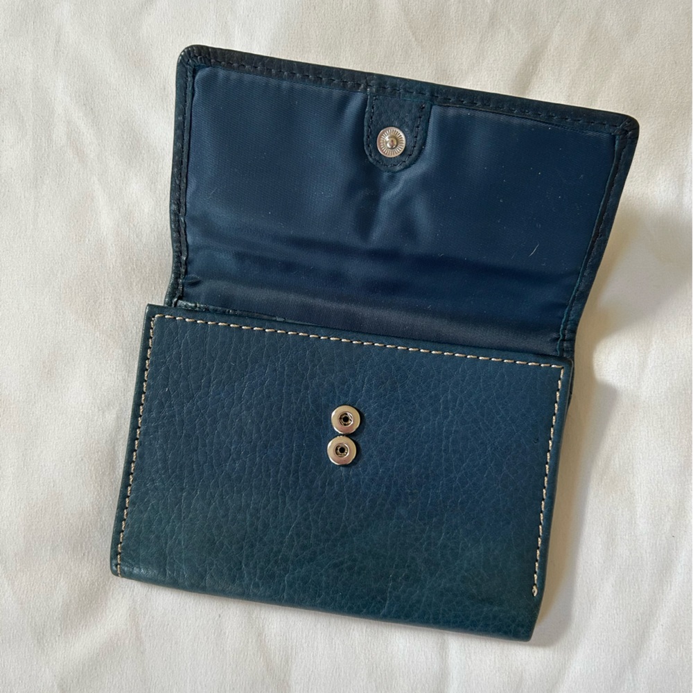 Fossil Genuine Leather Blue Trifold Wallet - Picture 3 of 7